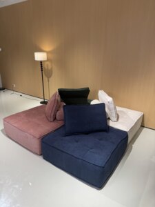 Factory-Direct-Modern-Tufted-Single-Seat-Sponge