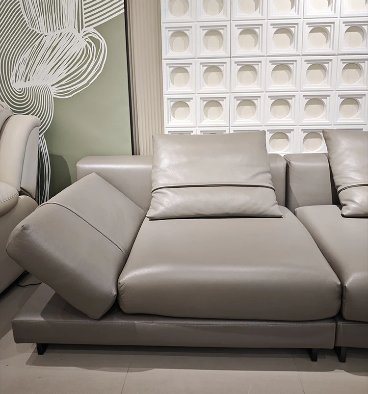 Classics Italy High End Modern Horizon Three Seat Chesterfield Sofa Genuine Leather Sponge Alien Form Elegance for Nordic Villa