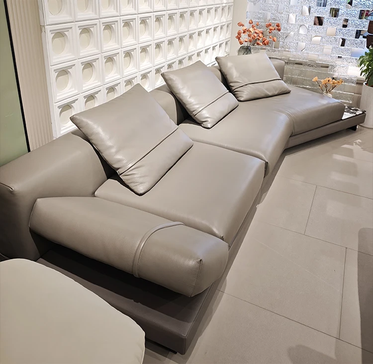 Classics Italy High End Modern Horizon Three Seat Chesterfield Sofa Genuine Leather Sponge Alien Form Elegance for Nordic Villa