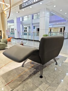 High-End-Minimalist-Leather-Single-Seater-Sofa