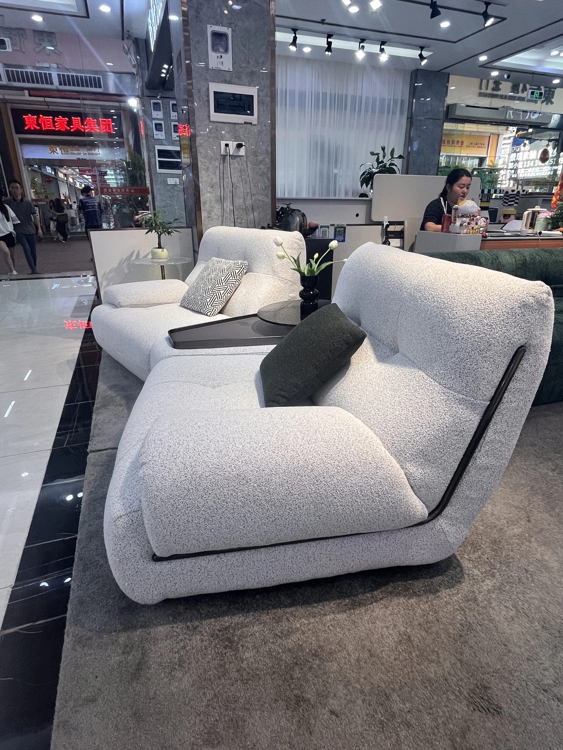 Italian-Designer-Minimalist-Corner-Two-Seat-Sponge