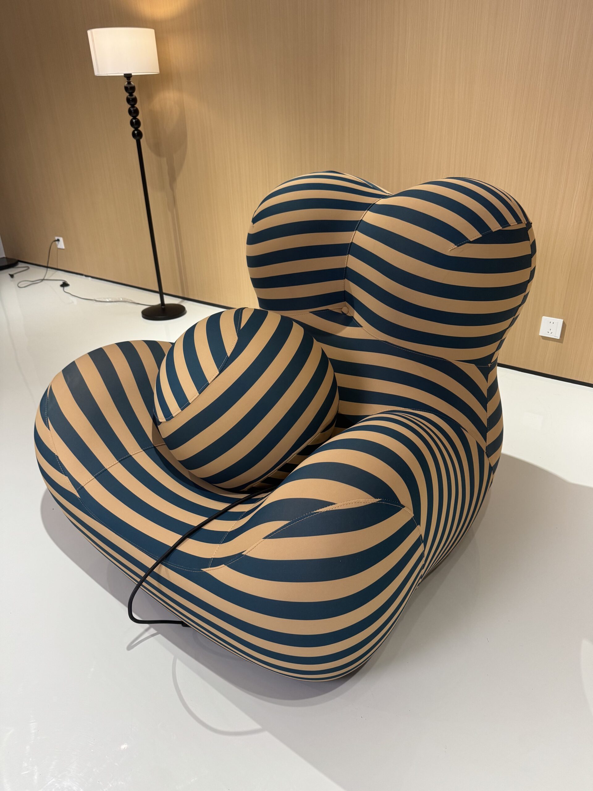 Italian Minimalist Electric Balcony Lazy Recliner Mother's Embrace Casual One Seat Sponge Fabric Sofa Chair Factory Direct Sales