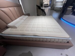 Luxury-Durable-Silk-Fabric-Spring-Hybrid-Mattress