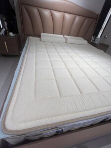 Luxury-Durable-Silk-Fabric-Spring-Hybrid-Mattress