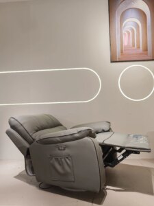 Luxury-Modern-Single-Leather-Recliner-Sofa-Extendable
