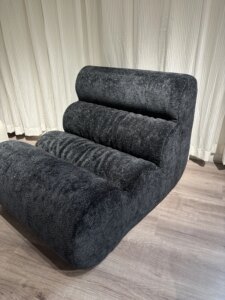 Minimalist-One-Seater-L-Shape-Armless-Cloth