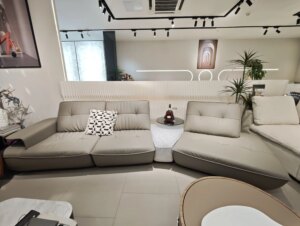 Modern-Luxury-Minimalist-Three-Seat-Corner-Chesterfield