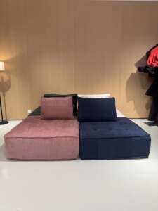 Modern-Minimalist-Modular-Sofas-Vacuum-Compressed-Lightweight