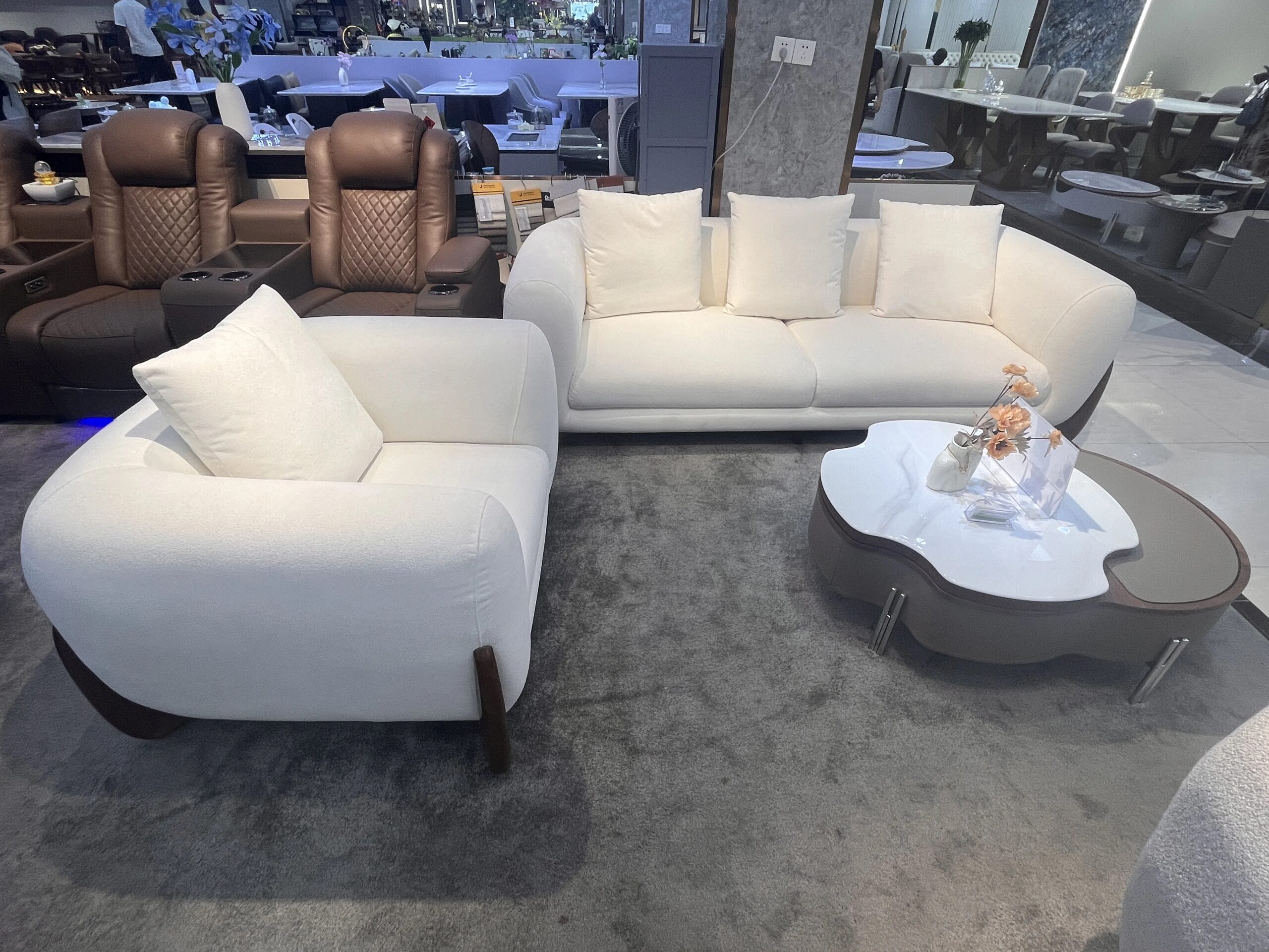 Modern-Wabi-Sabi-Style-Three-Seat-Corner