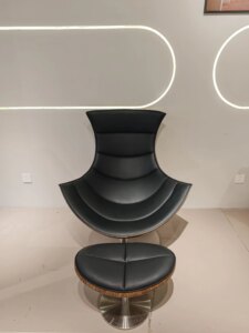 Sectional-Modern-Leather-Chaise-Lounge-Chair-with